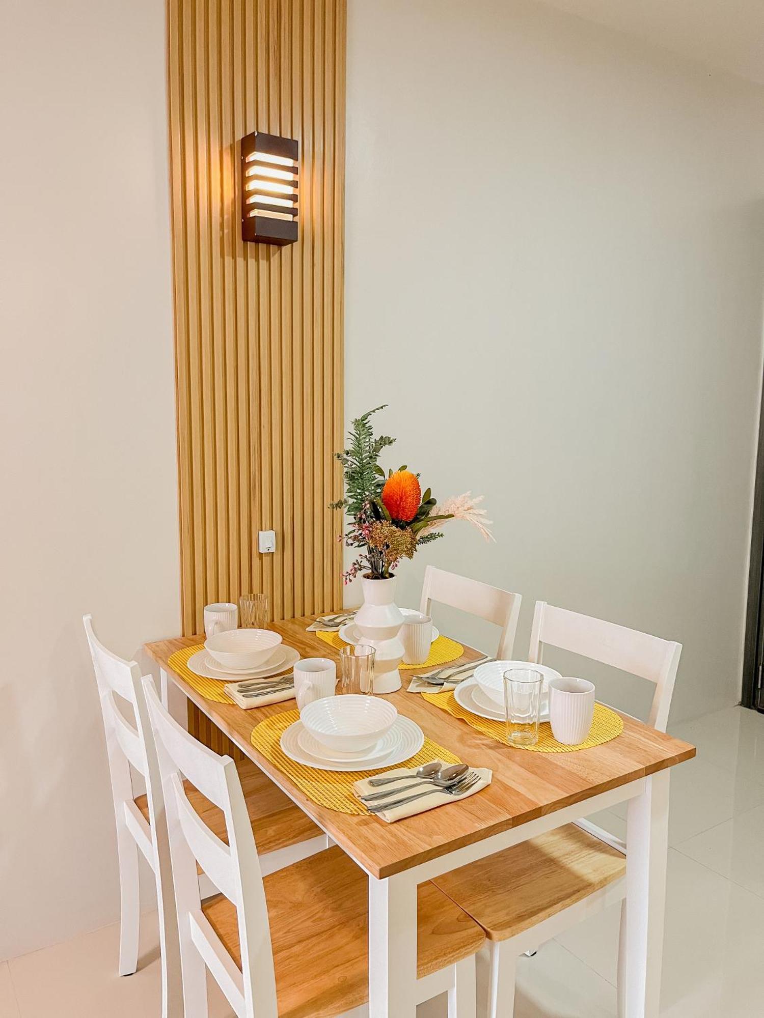 2 Bedroom And Studio Apartments With Private Pool And Gym In Vista Manors Verdant Puerto Princesa Exterior foto