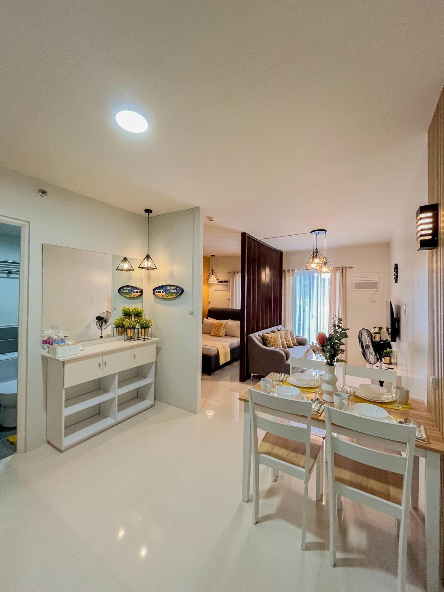 2 Bedroom And Studio Apartments With Private Pool And Gym In Vista Manors Verdant Puerto Princesa Exterior foto